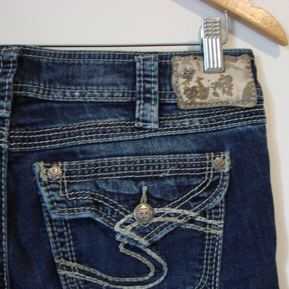 Silver Suki Surplus Jeans Bootcut Mid Rise Curvy Fit Dark Wash Size 31 - Picture 12 of 14